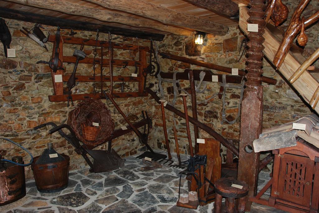 Parque Tematico Vale De Mouro Villa Екстериор снимка