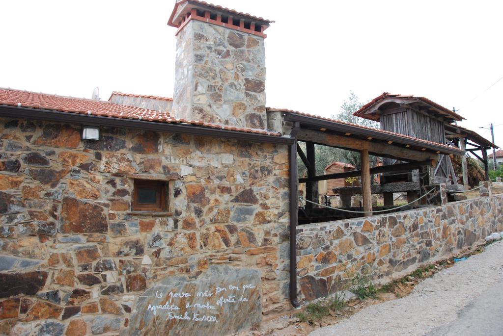 Parque Tematico Vale De Mouro Villa Екстериор снимка