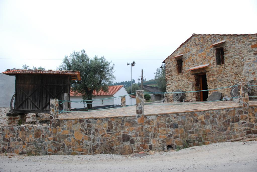 Parque Tematico Vale De Mouro Villa Екстериор снимка