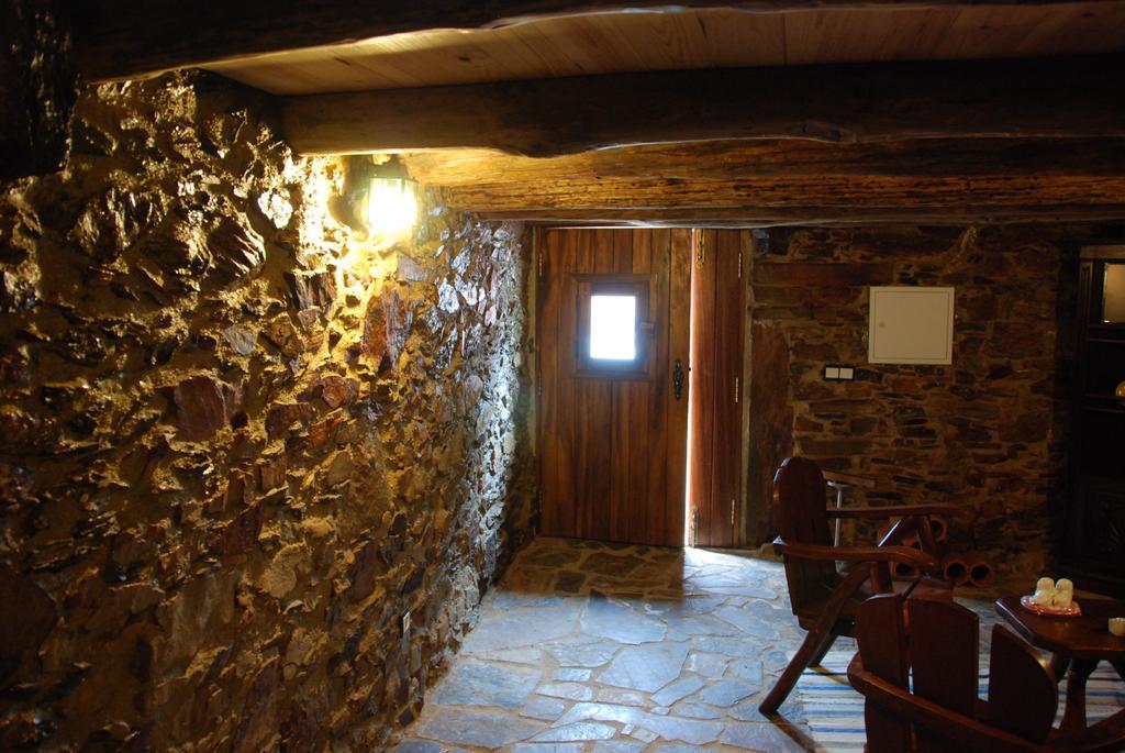 Parque Tematico Vale De Mouro Villa Екстериор снимка