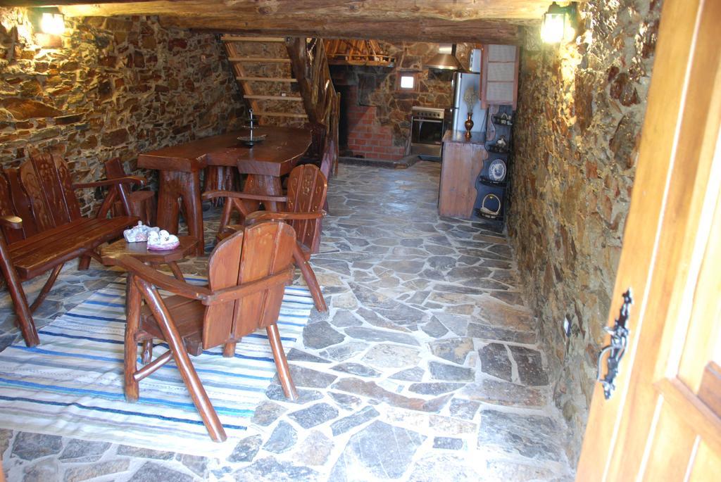 Parque Tematico Vale De Mouro Villa Екстериор снимка